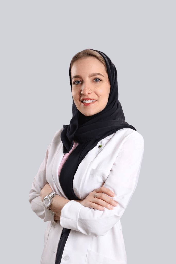 الدكتورة رانيا الحفيان - أخصائي علاج لب الأسنان المجهري